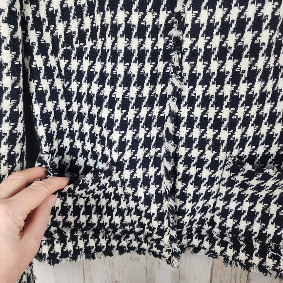 Ann Taylor Houndstooth Fringe Blazer Jacket Black White Size 4 - Picture 9 of 13